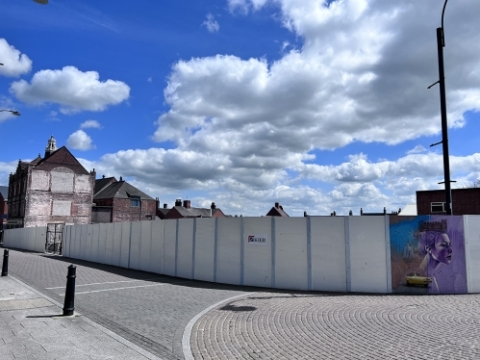 Hoarding around a work site